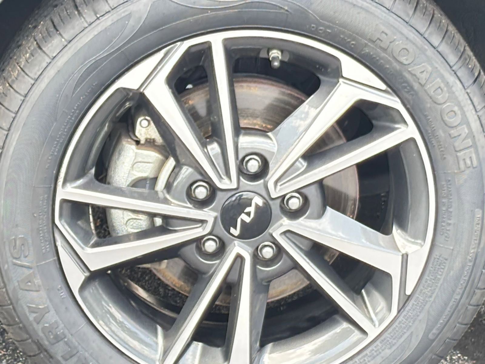 2024 Kia Forte LXS 28
