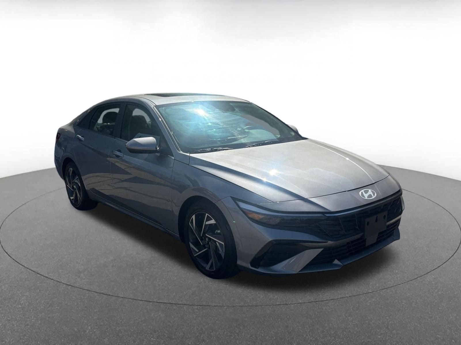 Thumbnail: 2025 Hyundai Elantra - 1