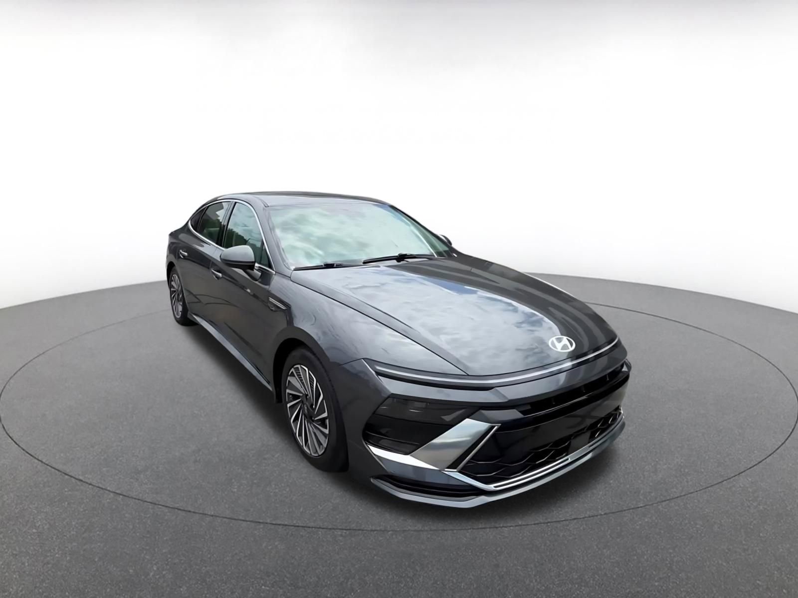 Thumbnail: 2025 Hyundai Sonata - 5
