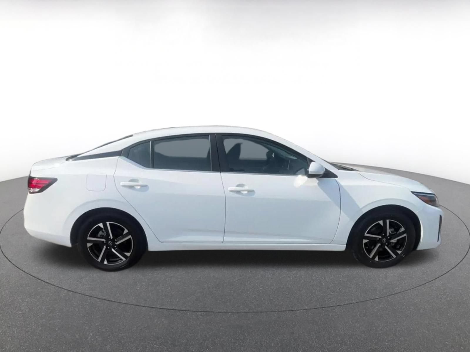 Thumbnail: 2025 Nissan Sentra - 16