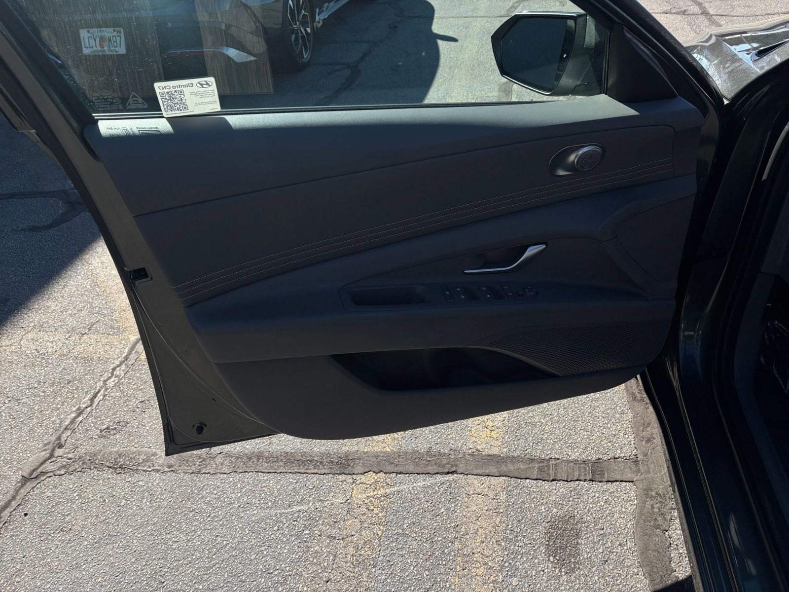 Thumbnail: 2025 Hyundai Elantra - 18