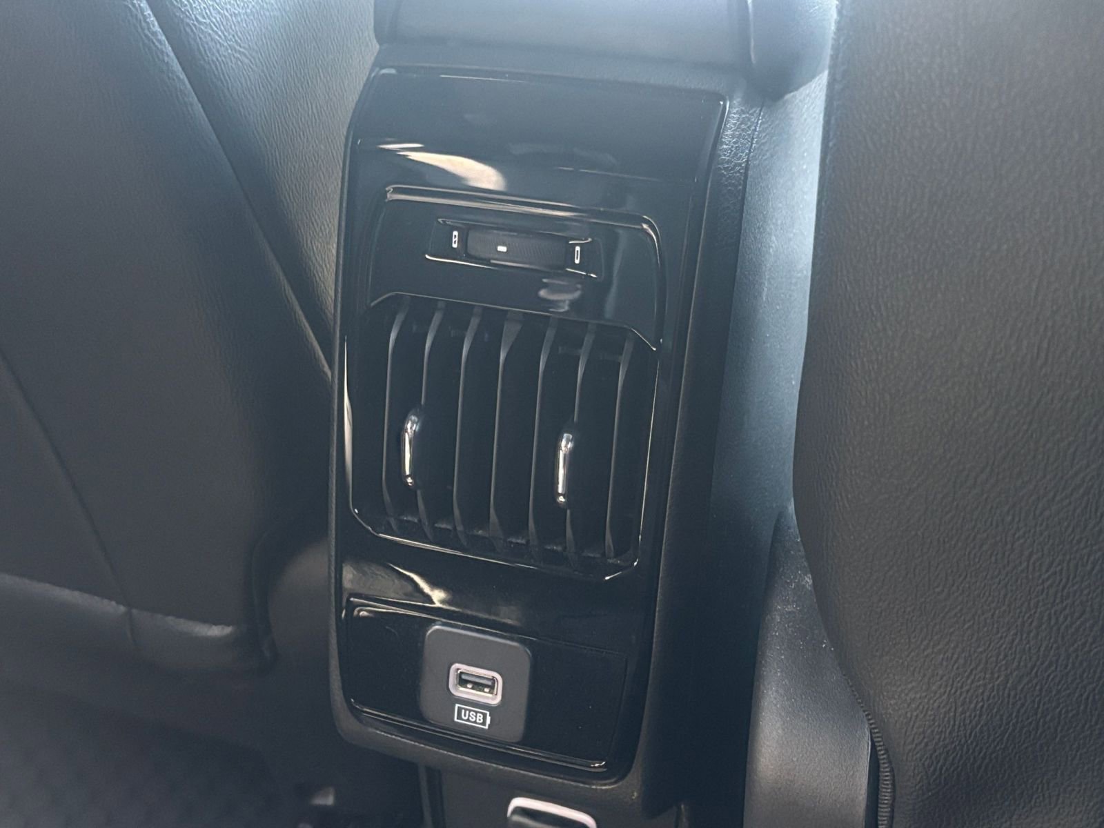 Thumbnail: 2025 Jeep Compass - 22