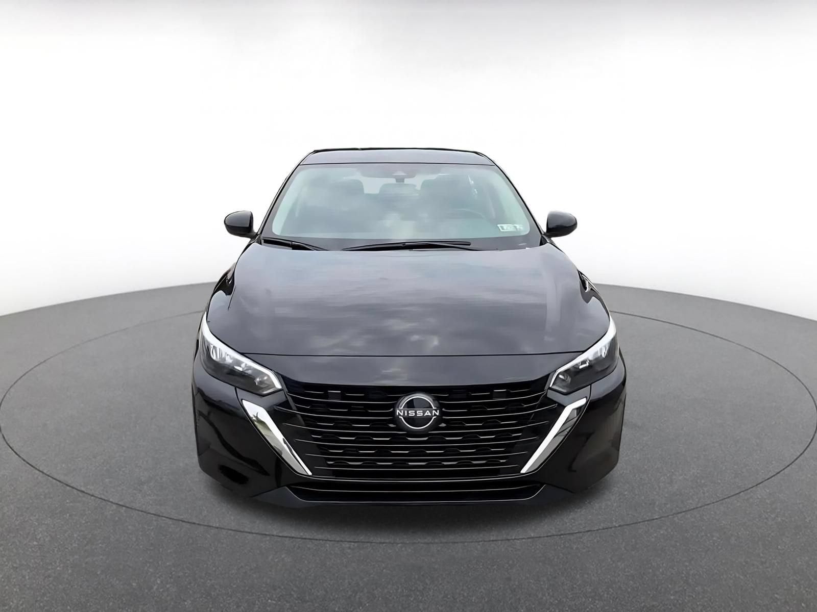 Thumbnail: 2025 Nissan Sentra - 4