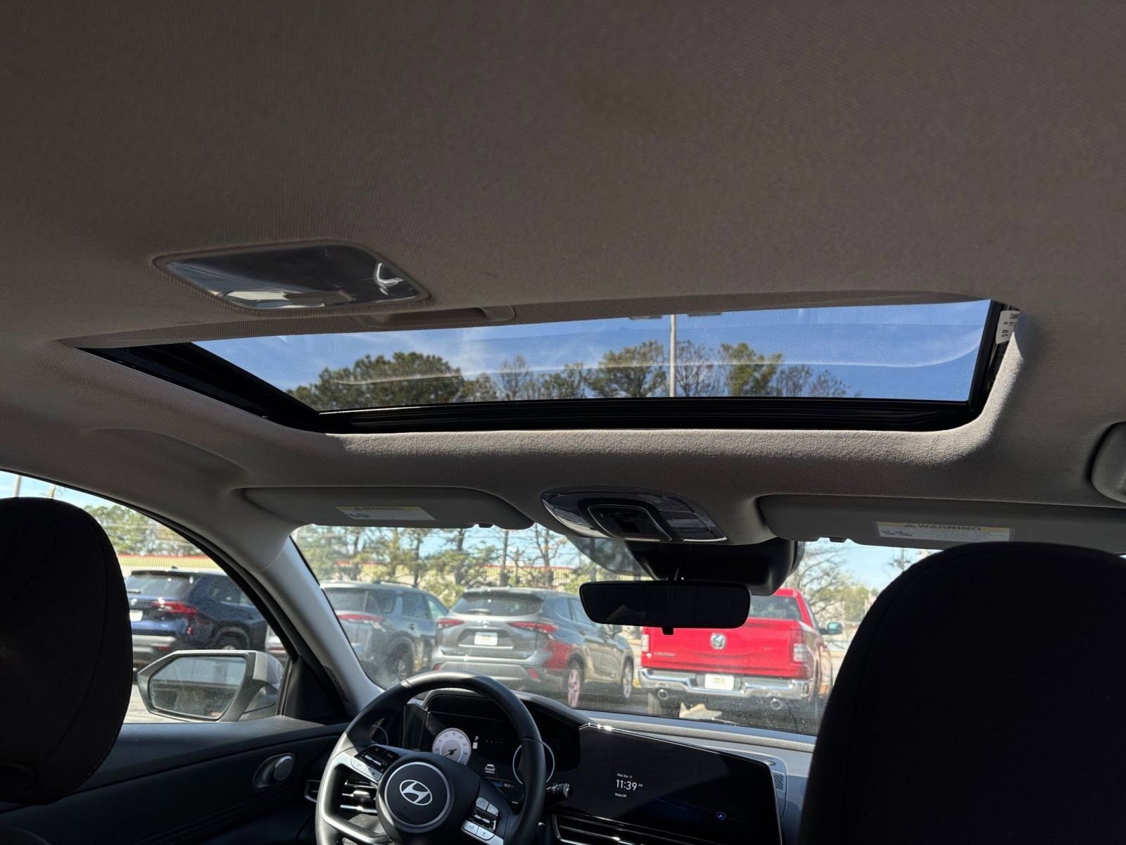 Thumbnail: 2025 Hyundai Elantra - 34