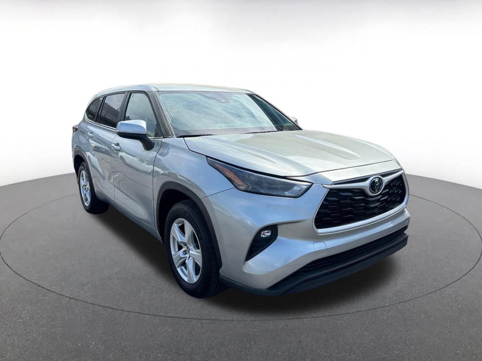 Thumbnail: 2025 Toyota Highlander - 1