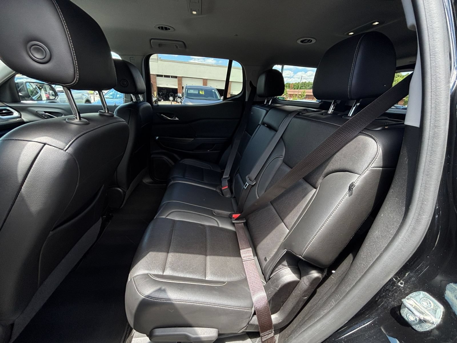 Thumbnail: 2023 GMC Acadia - 28