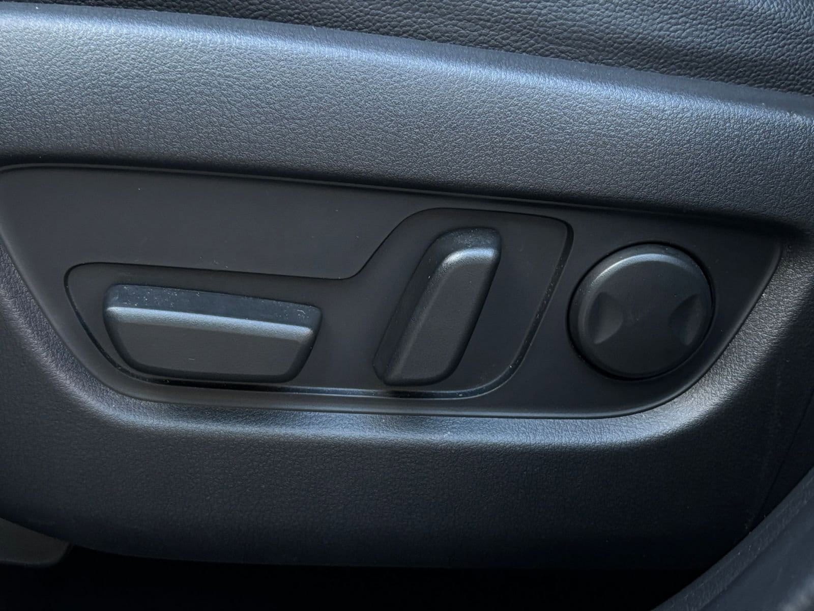 Thumbnail: 2025 Mazda CX-70 - 29