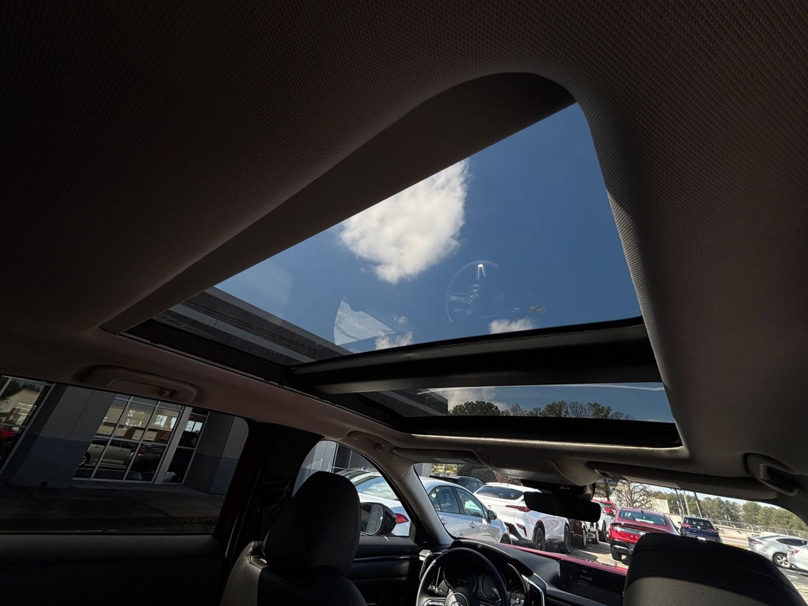 Thumbnail: 2025 Mazda CX-50 - 30