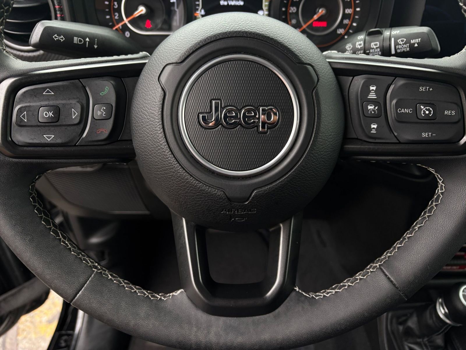 Thumbnail: 2025 Jeep Wrangler - 27