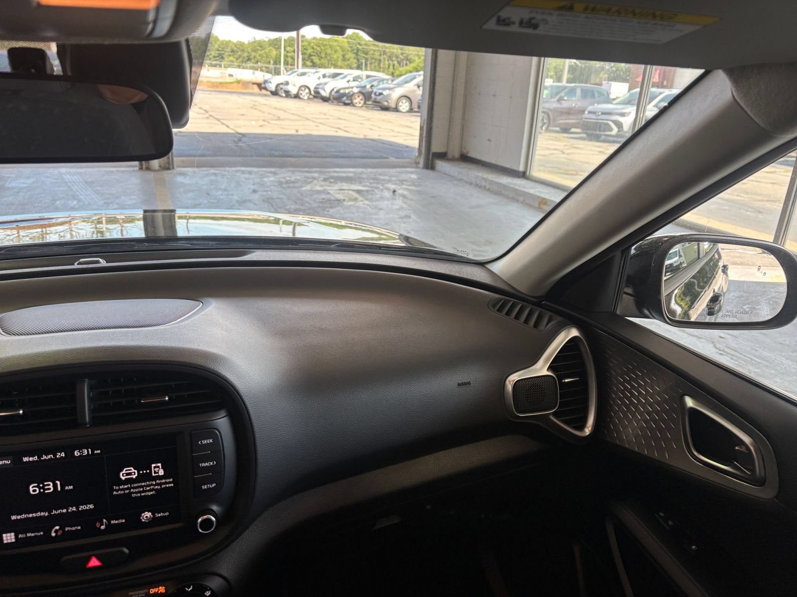 Thumbnail: 2025 Kia Soul - 32