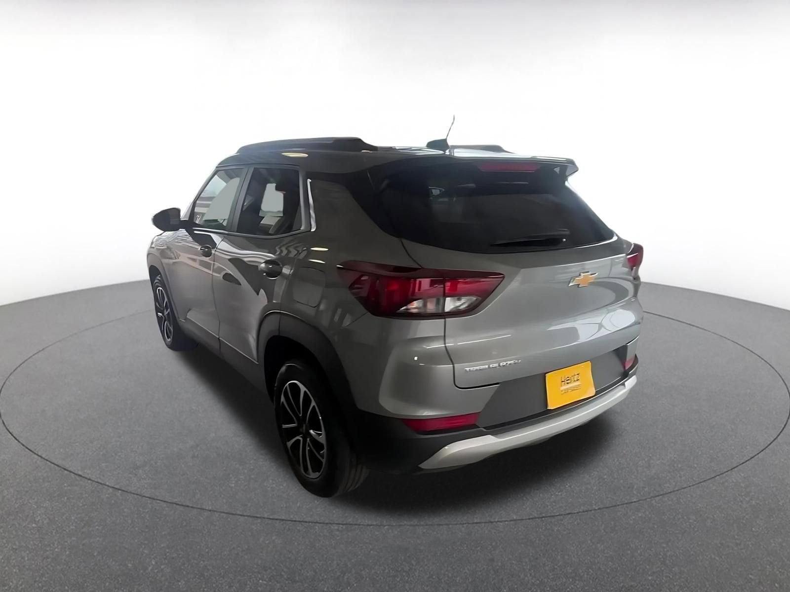 Thumbnail: 2025 Chevrolet TrailBlazer - 11