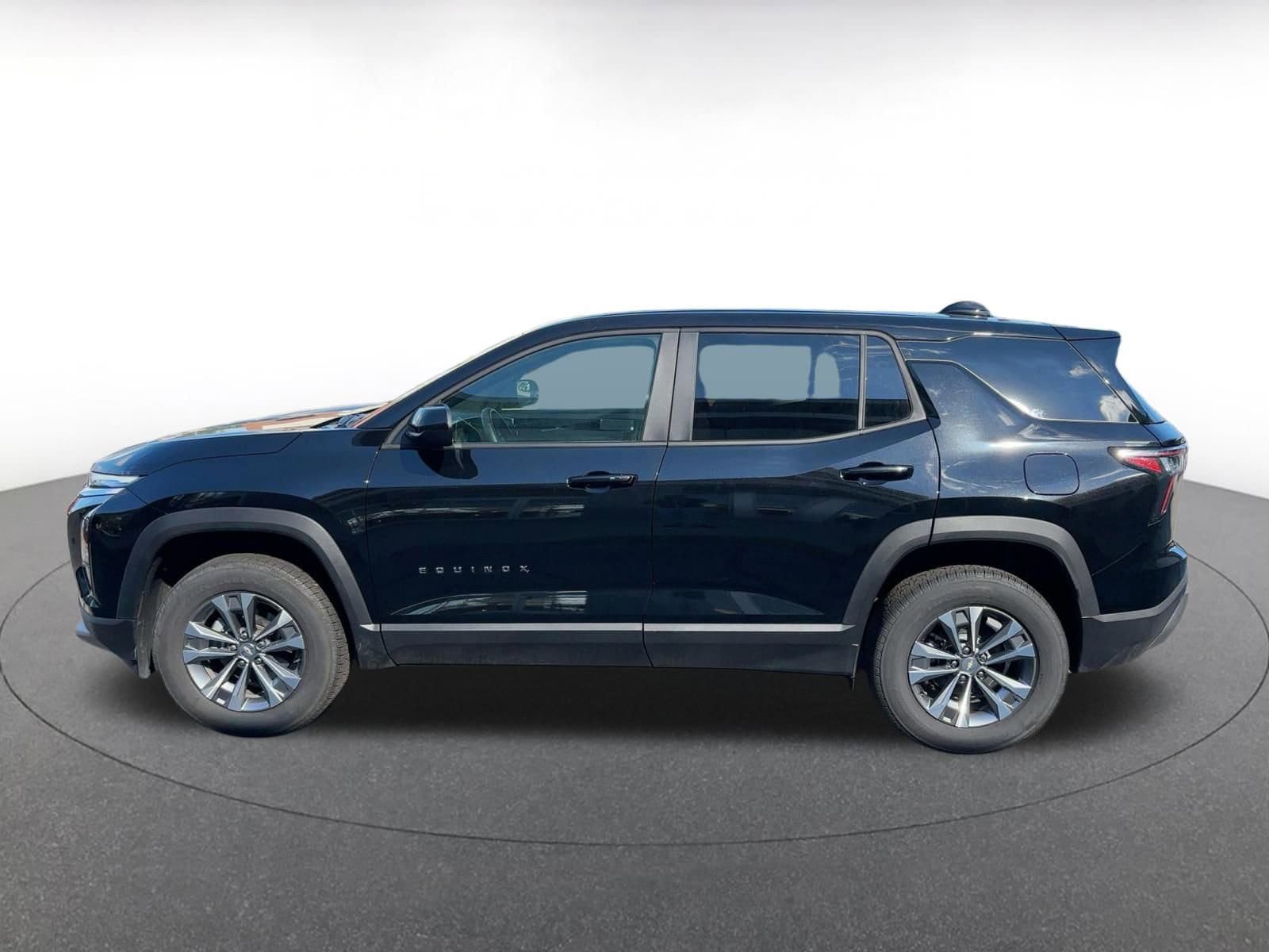 Thumbnail: 2025 Chevrolet Equinox - 12