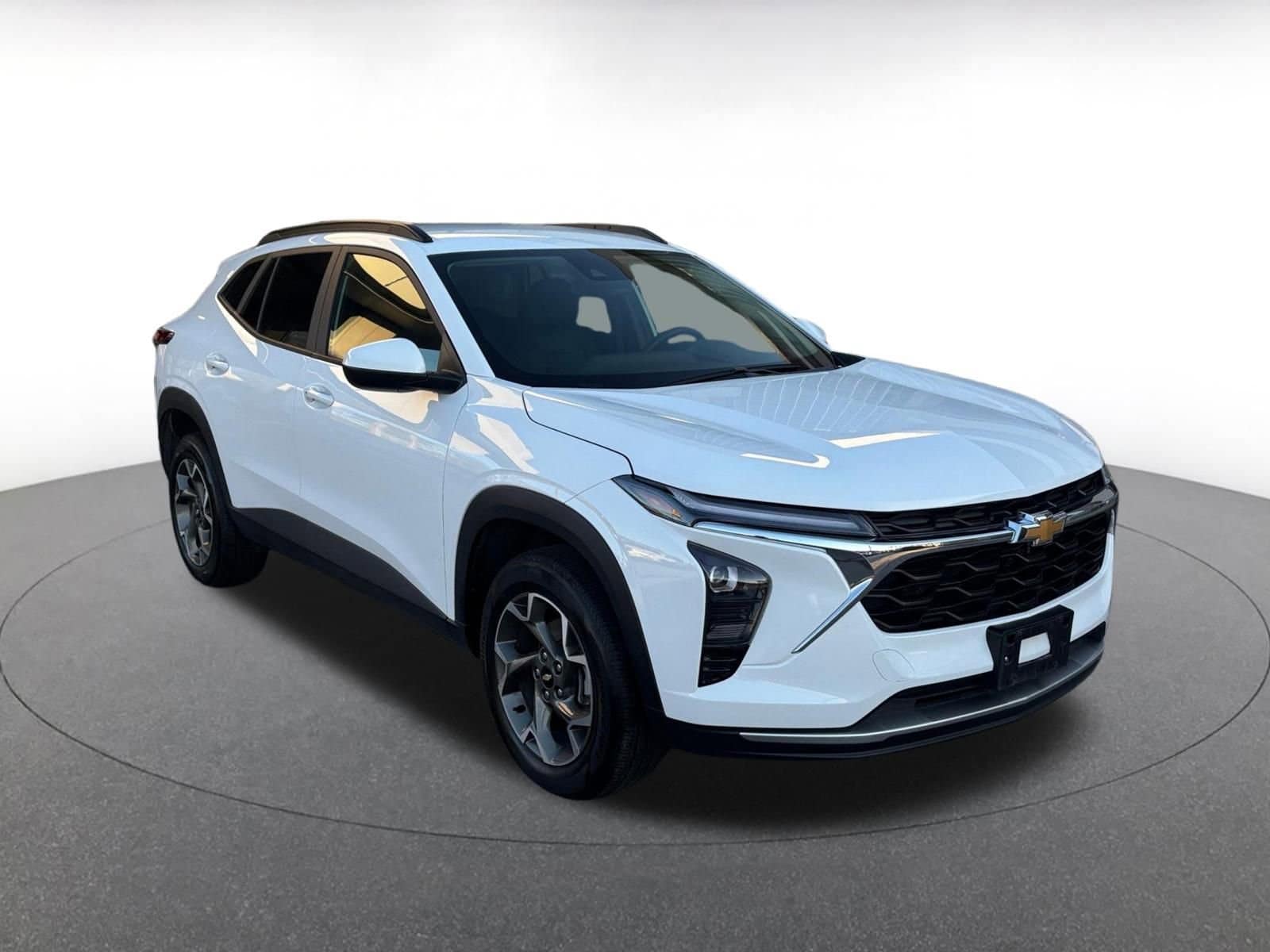 Thumbnail: 2025 Chevrolet Trax - 2