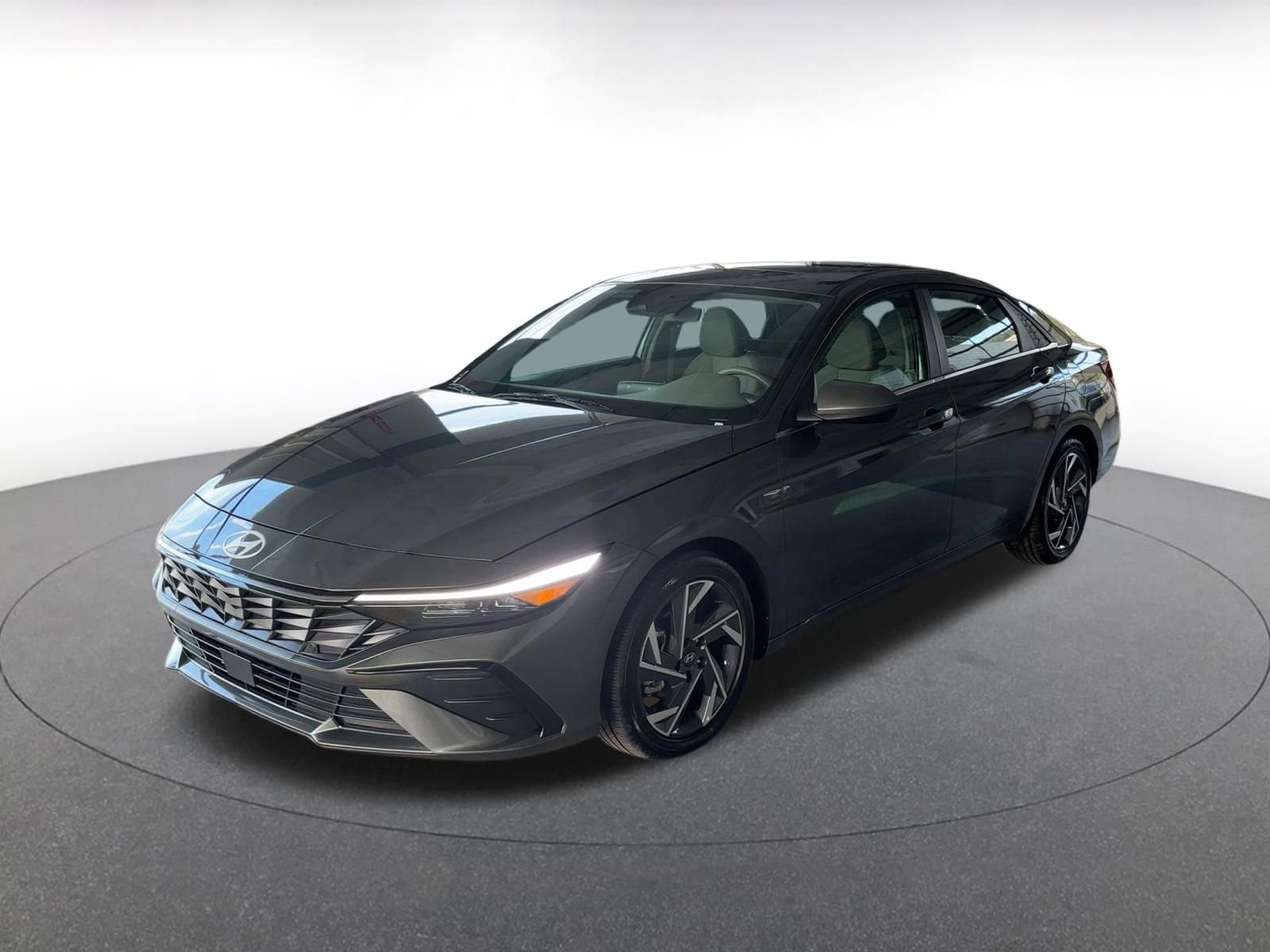 Thumbnail: 2025 Hyundai Elantra - 5