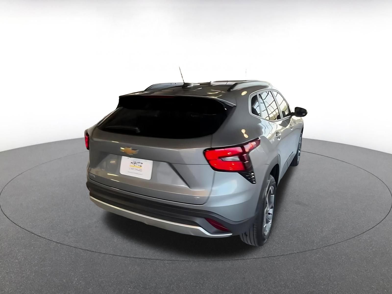 Thumbnail: 2025 Chevrolet Trax - 20