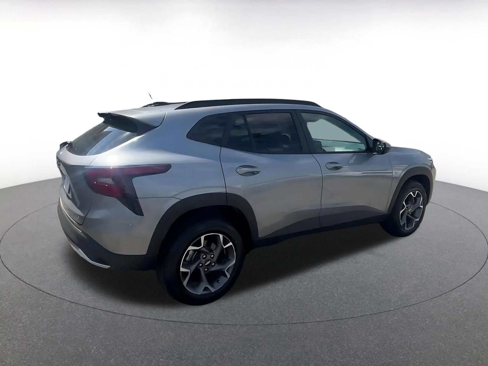 Thumbnail: 2025 Chevrolet Trax - 15