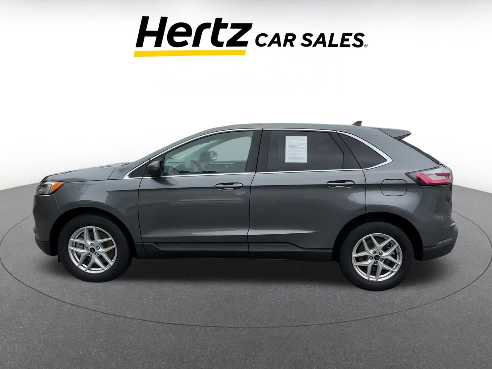 2024 Ford Edge  8