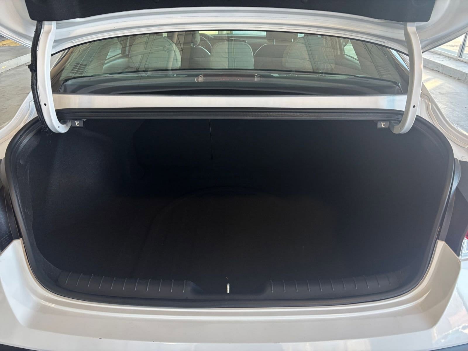 Thumbnail: 2025 Hyundai Elantra - 35