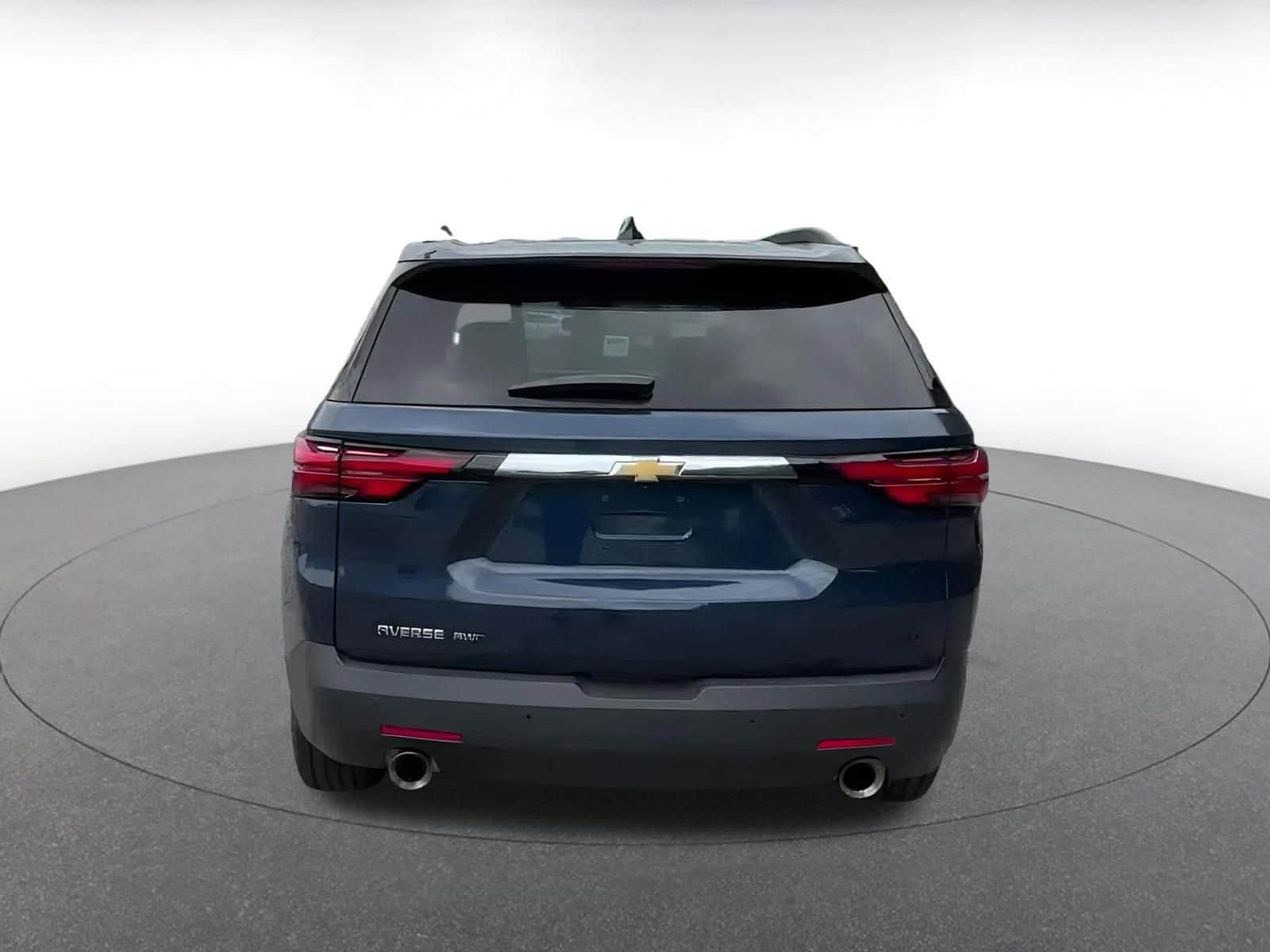 Thumbnail: 2023 Chevrolet Traverse - 12