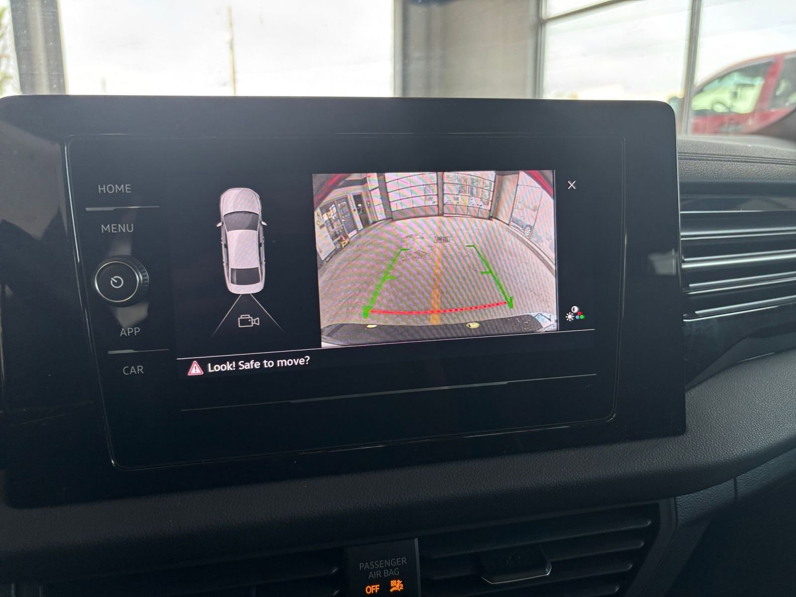 Thumbnail: 2025 Volkswagen Jetta - 17