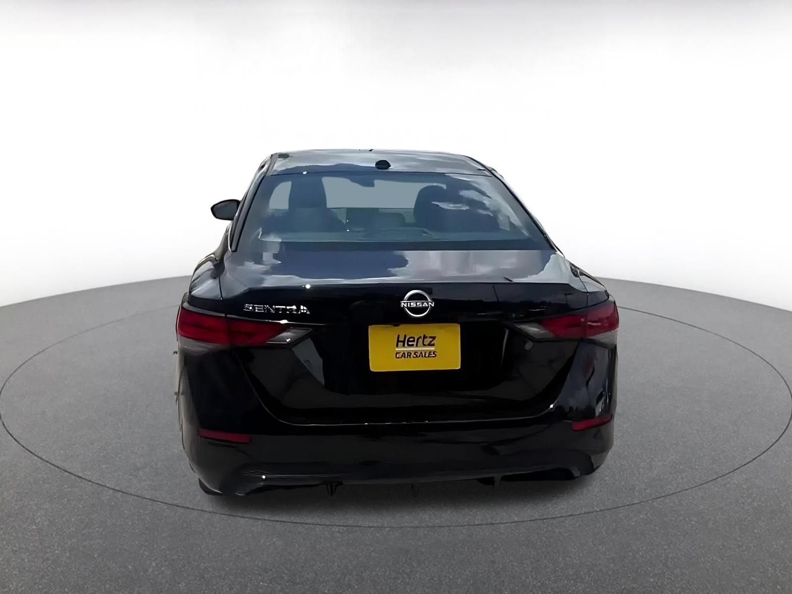 Thumbnail: 2025 Nissan Sentra - 12