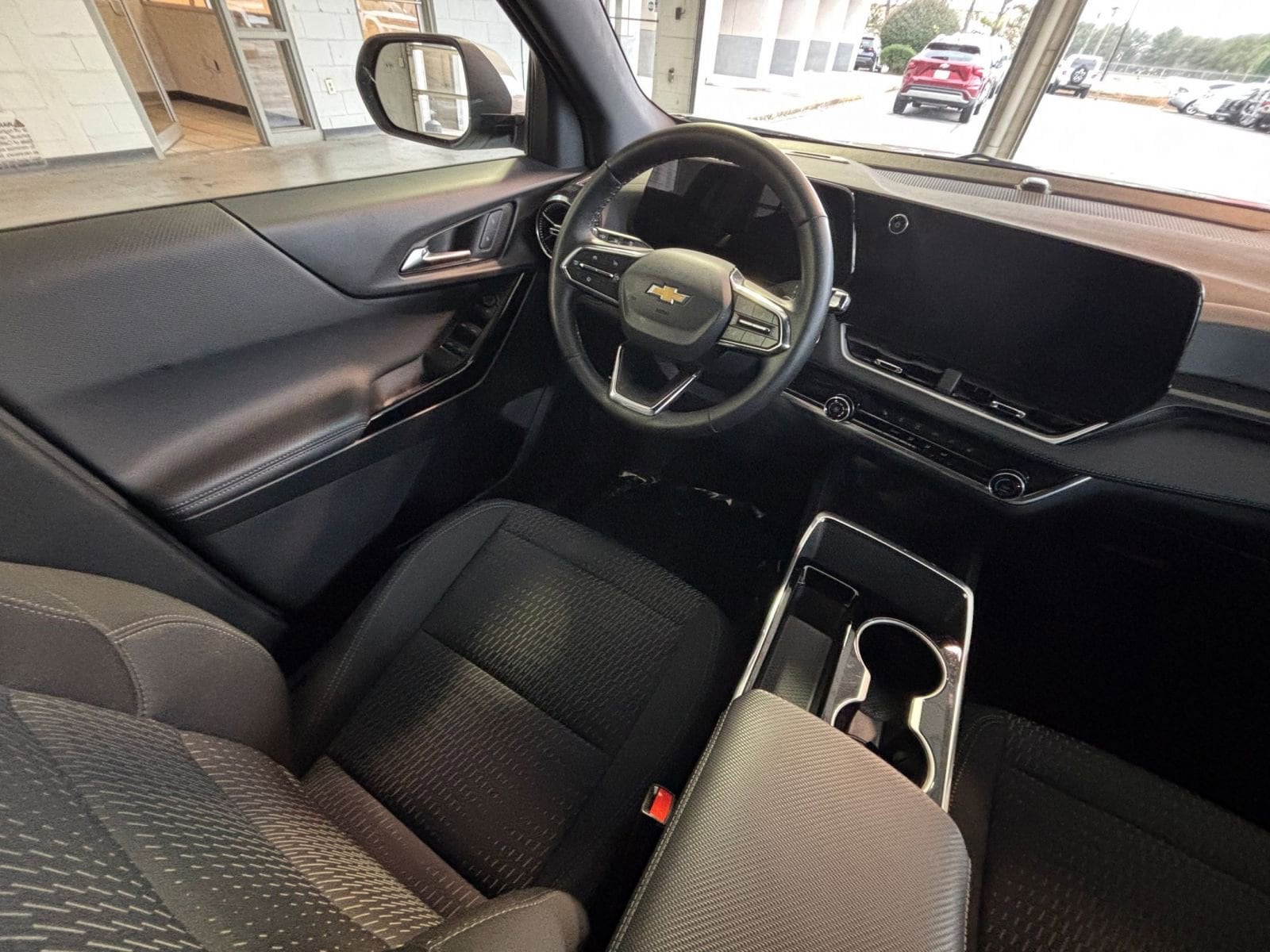 Thumbnail: 2025 Chevrolet Equinox - 33