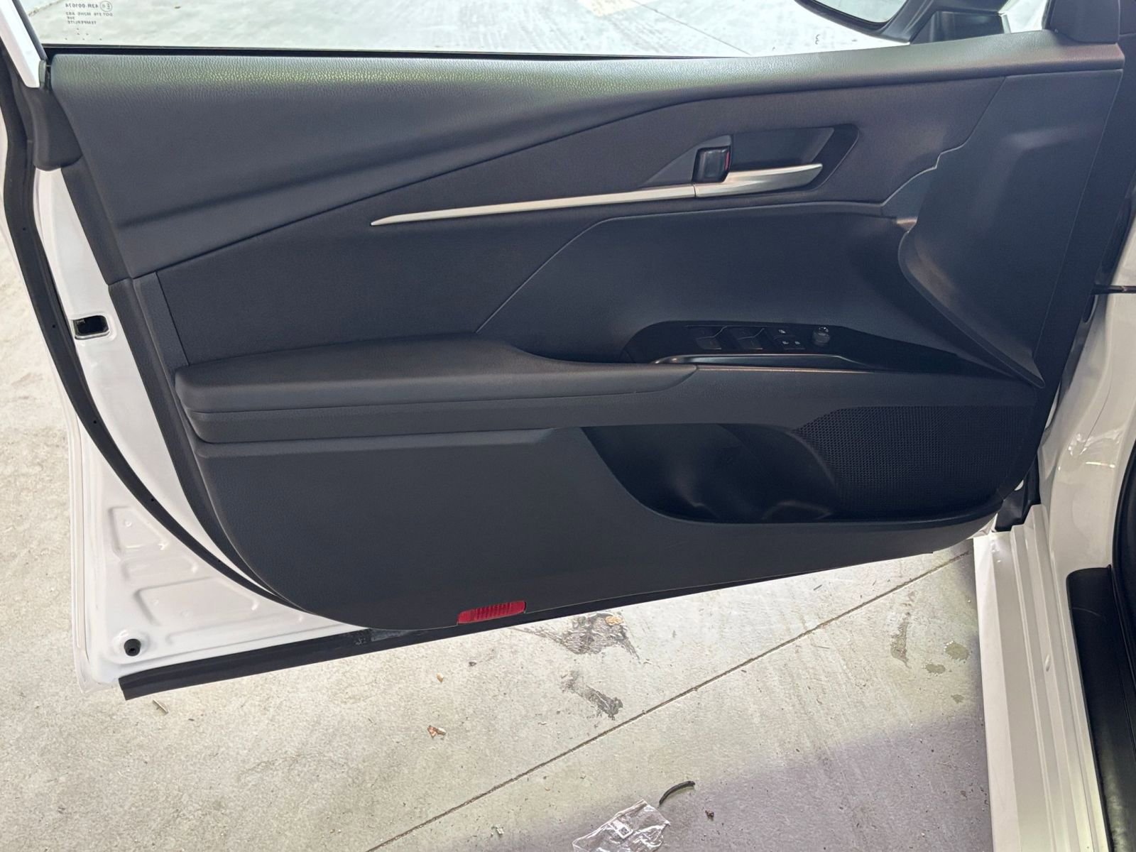 Thumbnail: 2025 Toyota Camry - 20