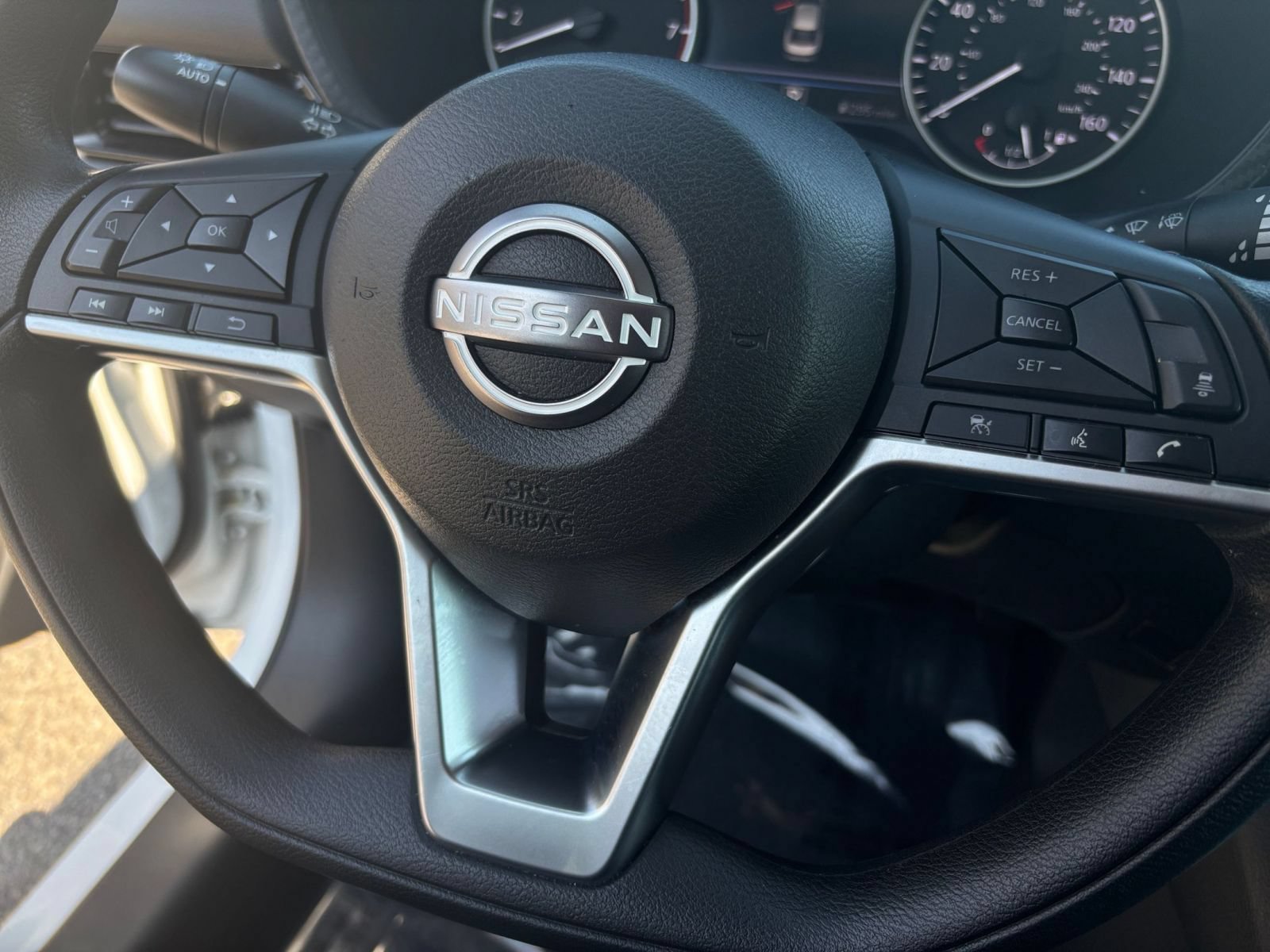 Thumbnail: 2025 Nissan Sentra - 27
