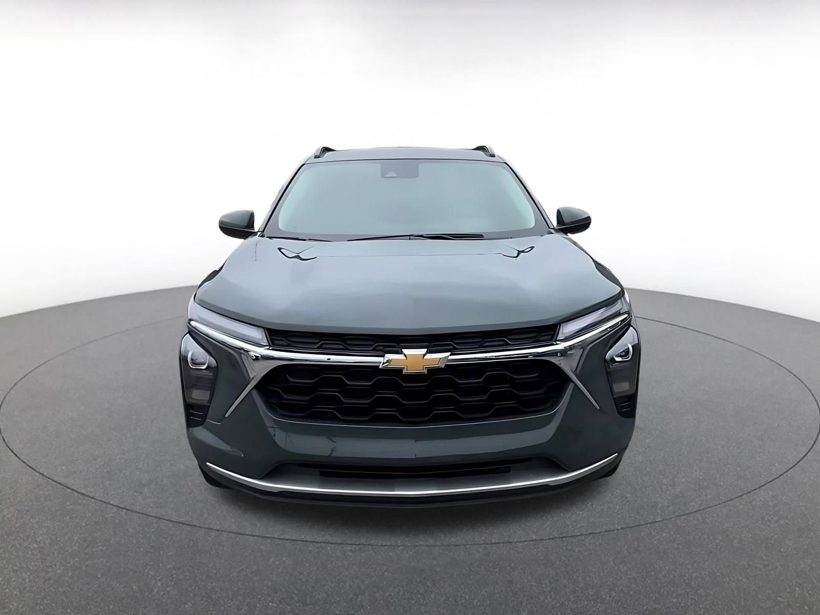 Thumbnail: 2025 Chevrolet Trax - 5