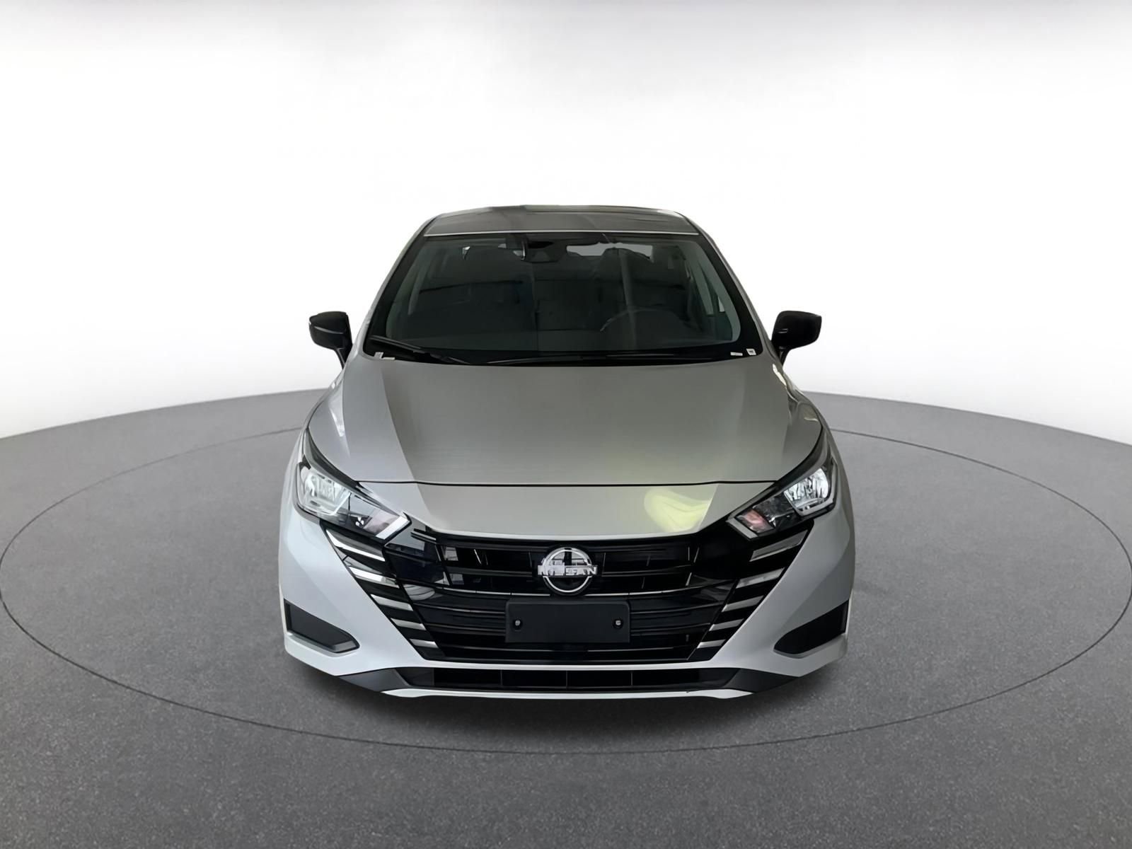 2024 Nissan Versa S 5