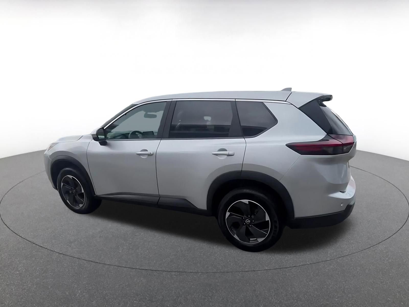 Thumbnail: 2025 Nissan Rogue - 10