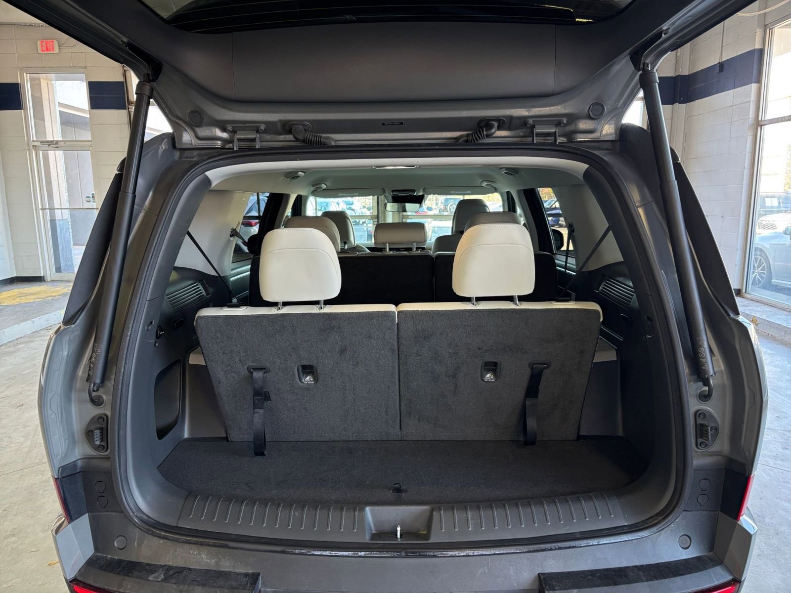 Thumbnail: 2025 Hyundai Santa Fe - 33