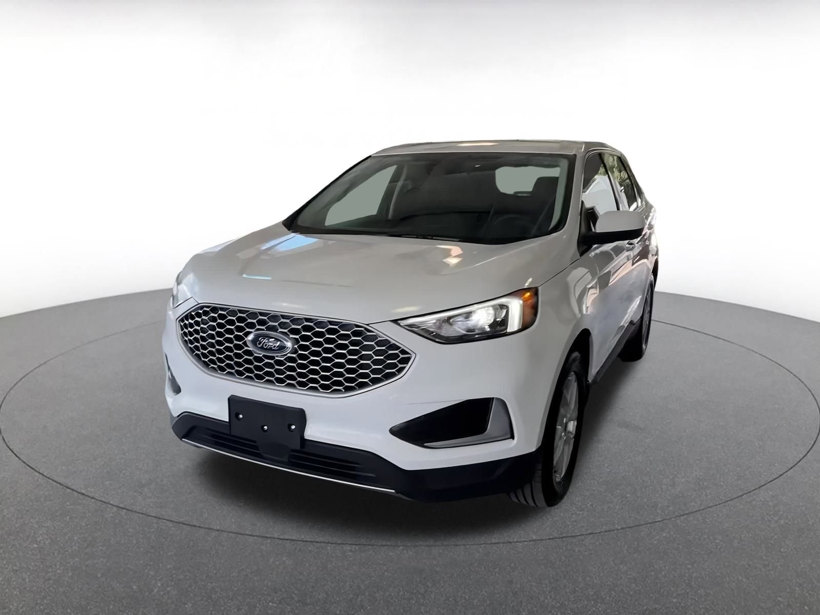 Thumbnail: 2024 Ford Edge - 6