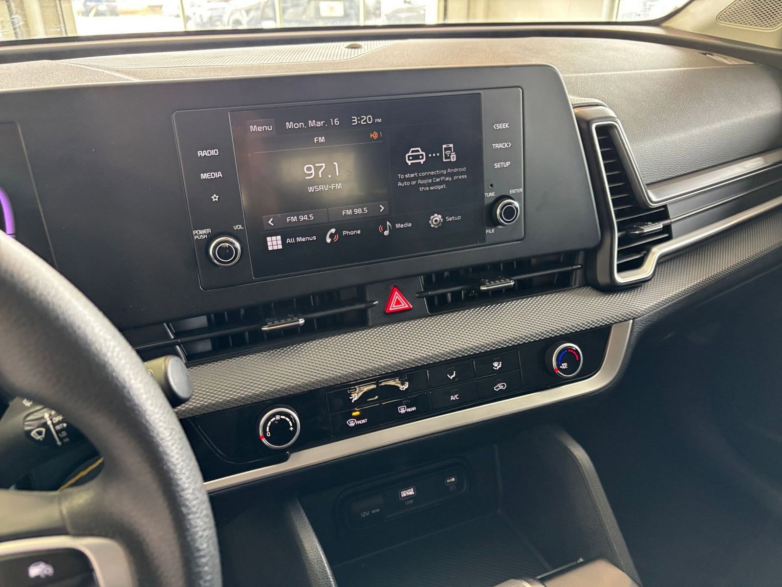 Thumbnail: 2025 Kia Sportage - 20