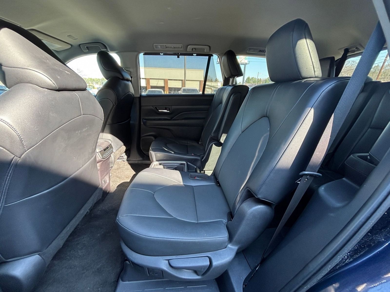 Thumbnail: 2025 Toyota Grand Highlander - 32