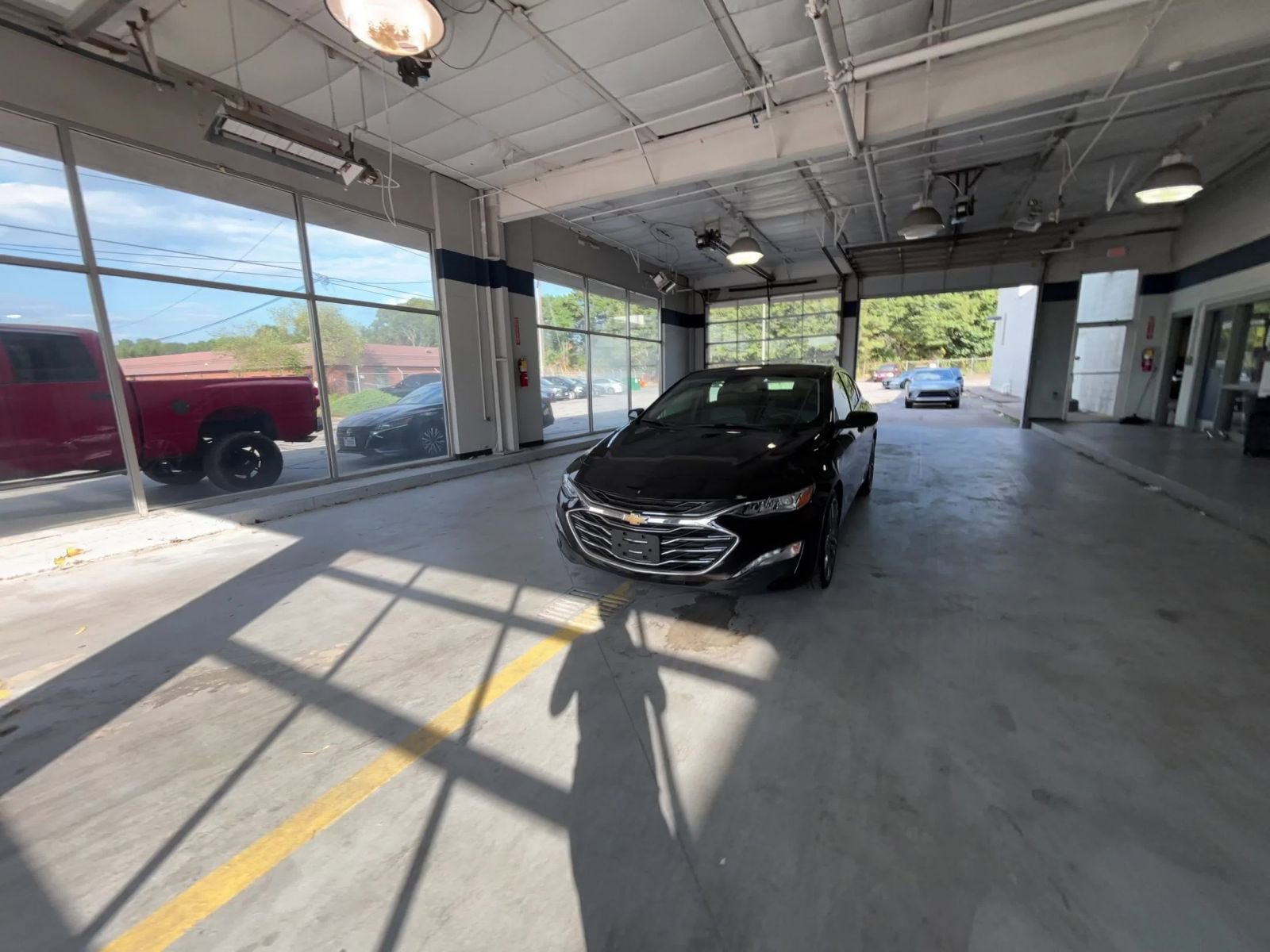 Thumbnail: 2024 Chevrolet Malibu - 16