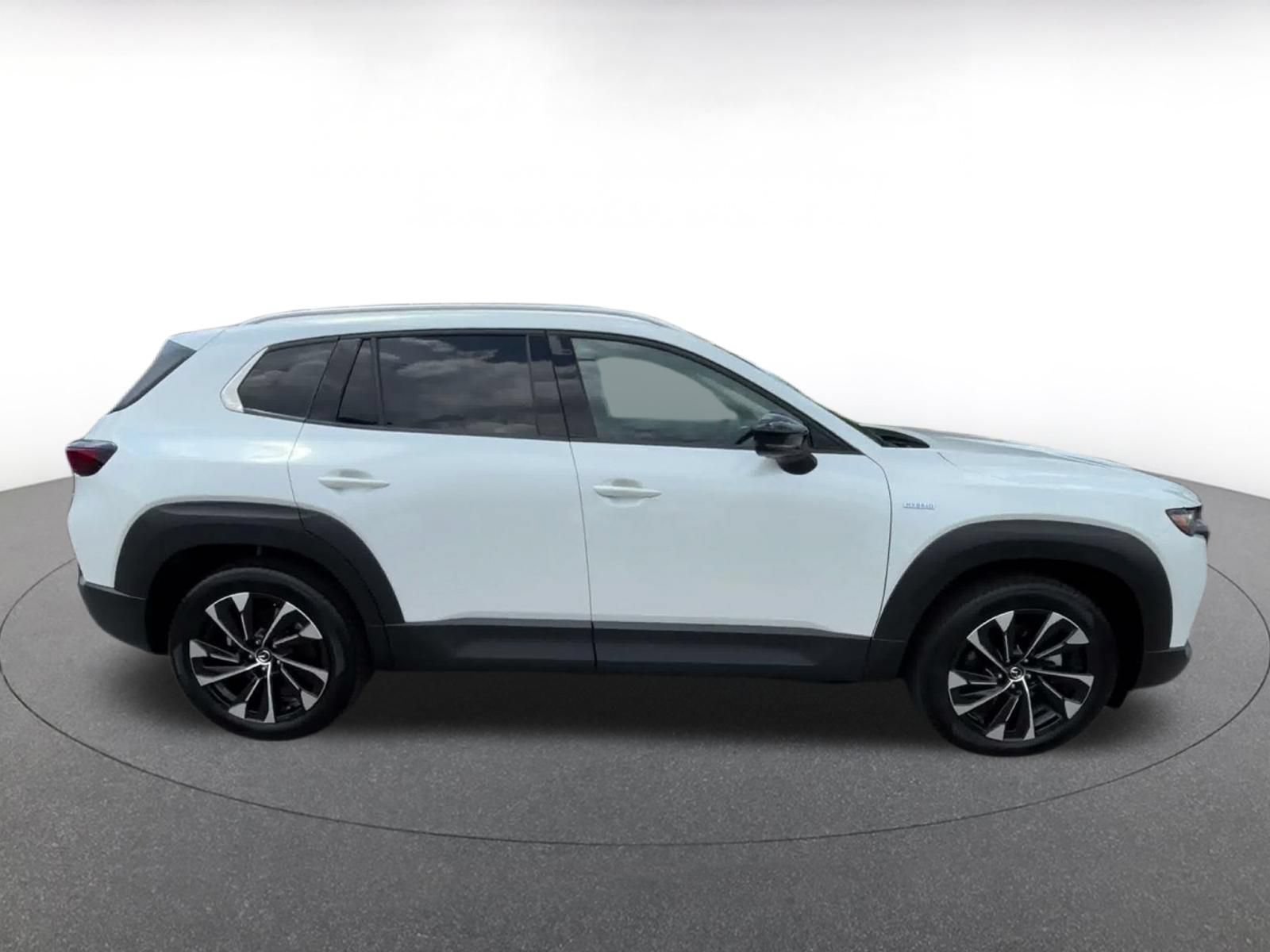 Thumbnail: 2025 Mazda CX-50 - 16