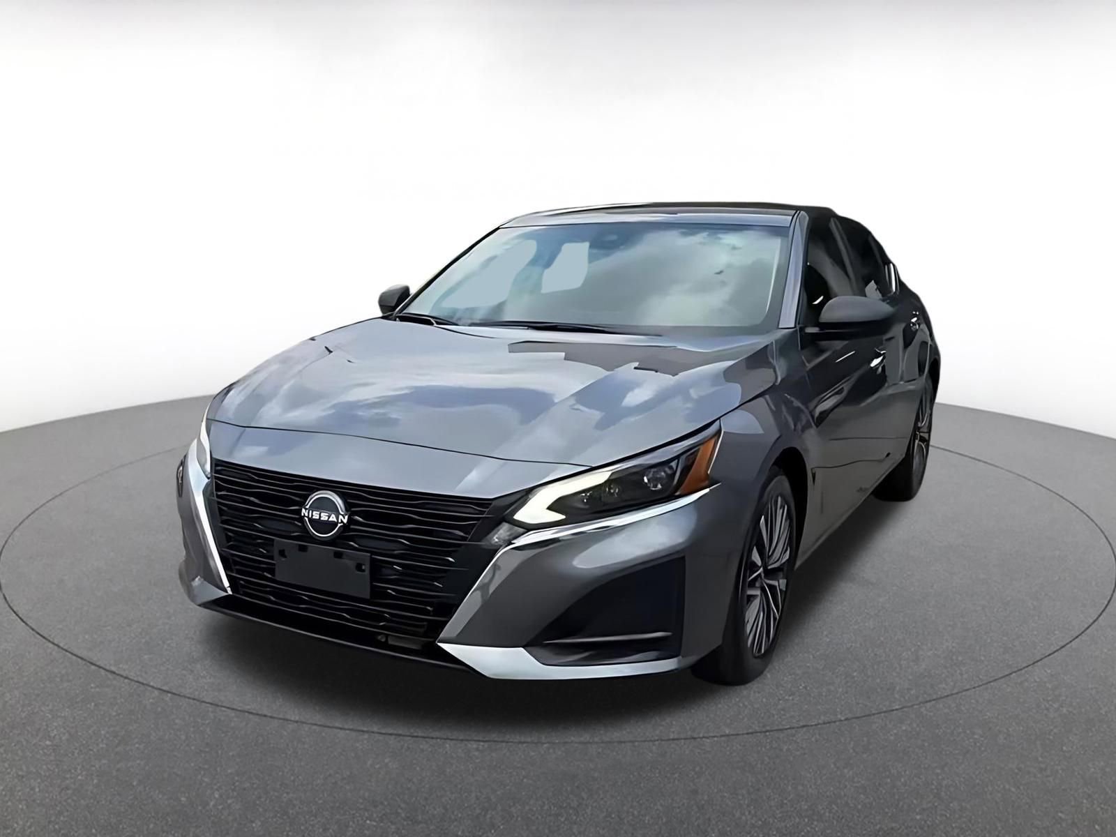 Thumbnail: 2025 Nissan Altima - 6