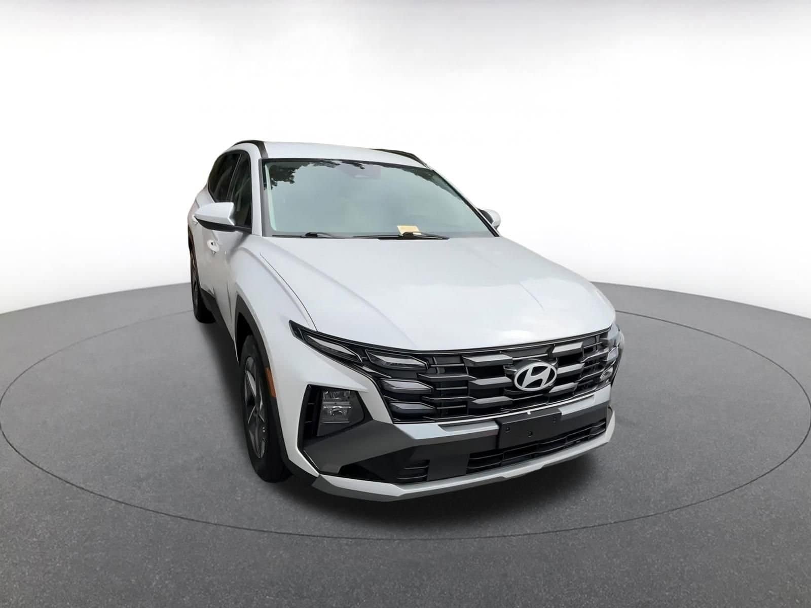 Thumbnail: 2025 Hyundai Tucson - 3