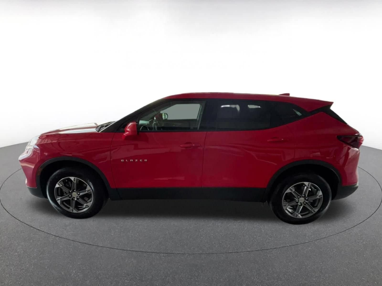 Thumbnail: 2025 Chevrolet Blazer - 8