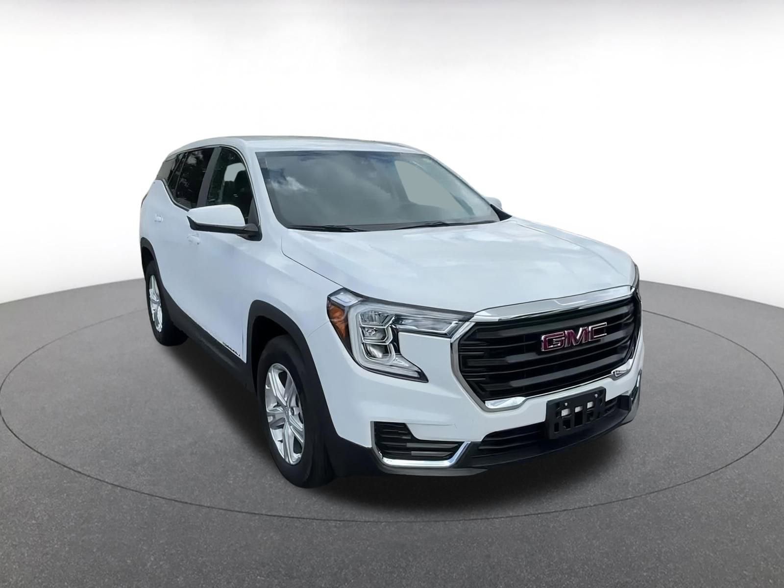 Thumbnail: 2024 GMC Terrain - 3