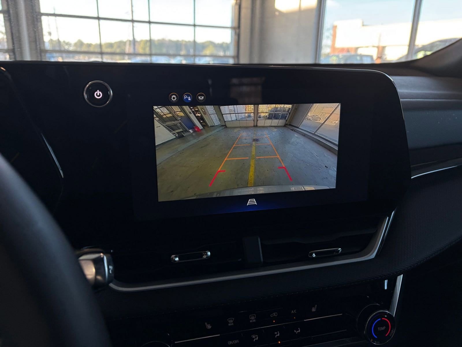 Thumbnail: 2025 Chevrolet Equinox - 17