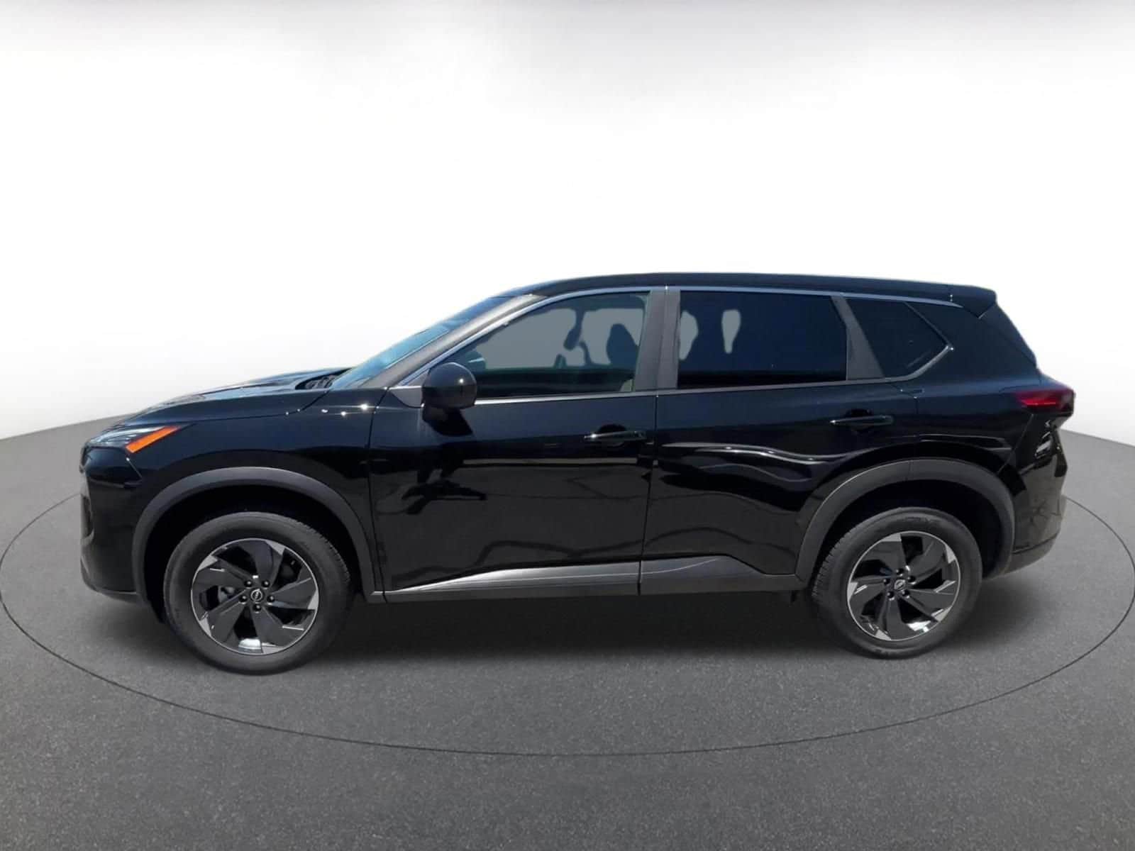 Thumbnail: 2025 Nissan Rogue - 8