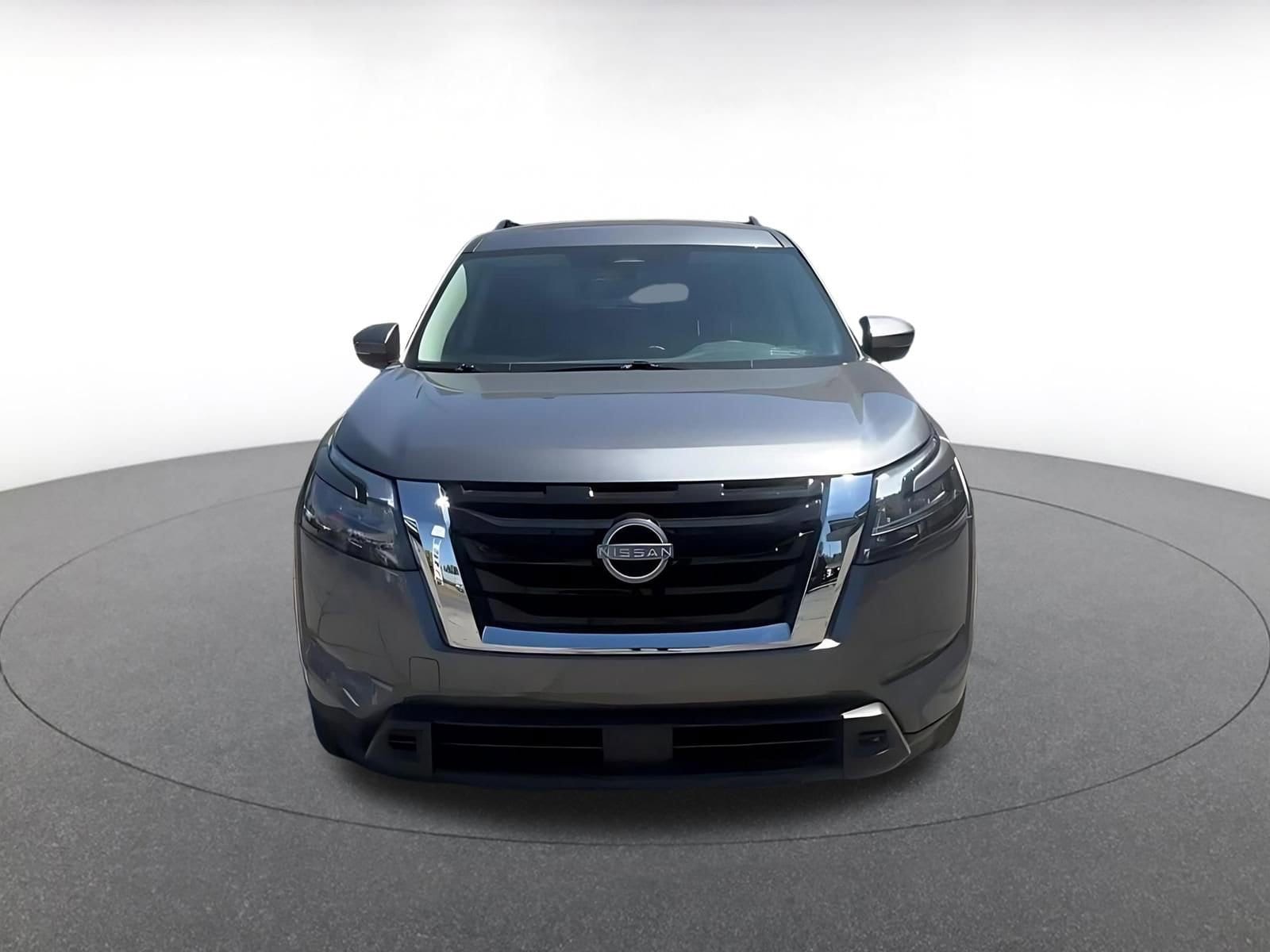 Thumbnail: 2025 Nissan Pathfinder - 5