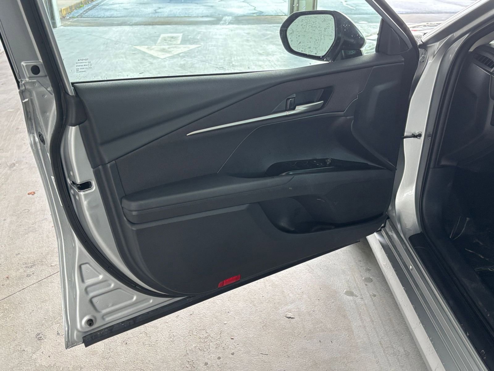 Thumbnail: 2025 Toyota Camry - 20