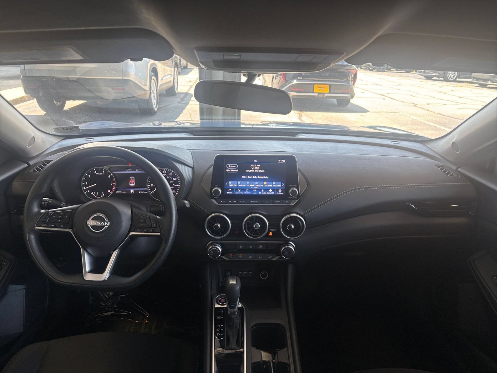 Thumbnail: 2025 Nissan Sentra - 32