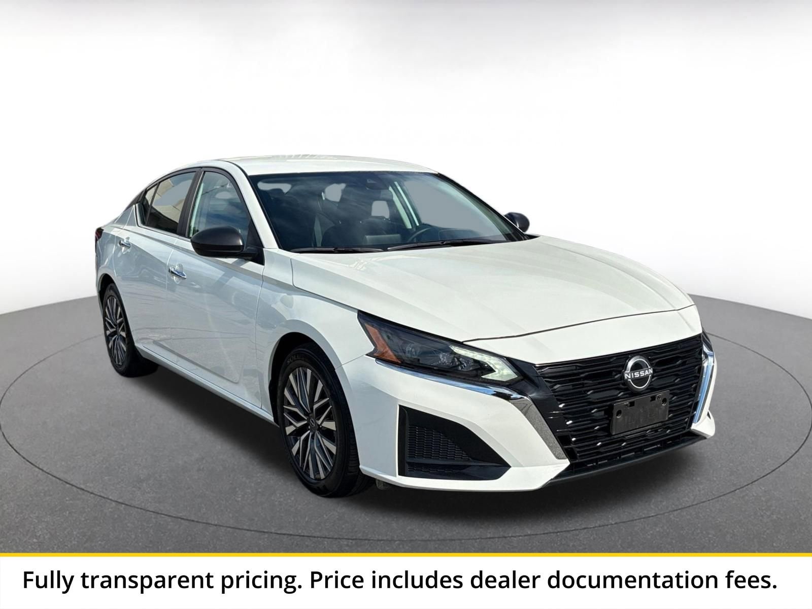 Thumbnail: 2025 Nissan Altima - 1