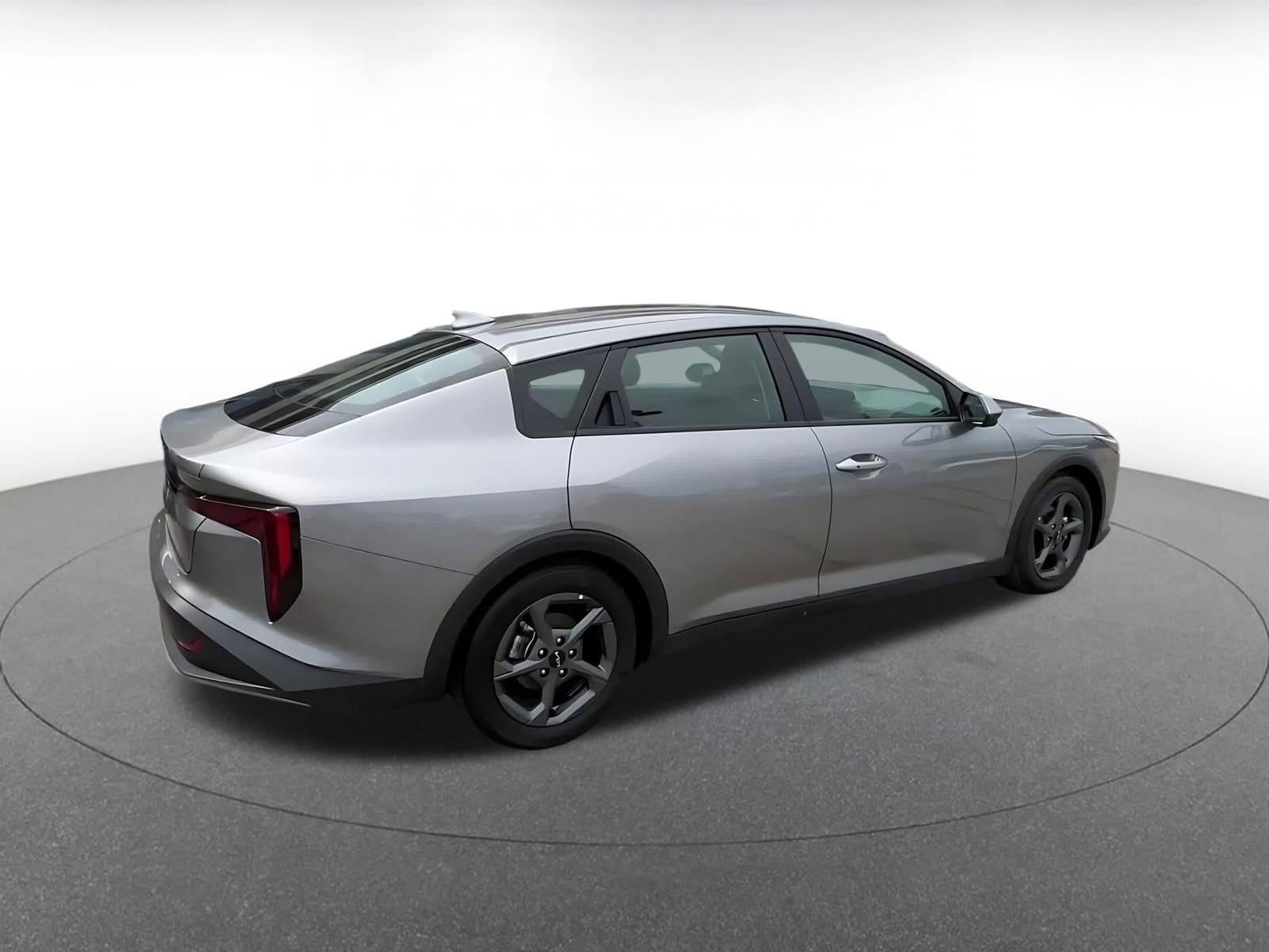 Thumbnail: 2025 Kia K4 - 18