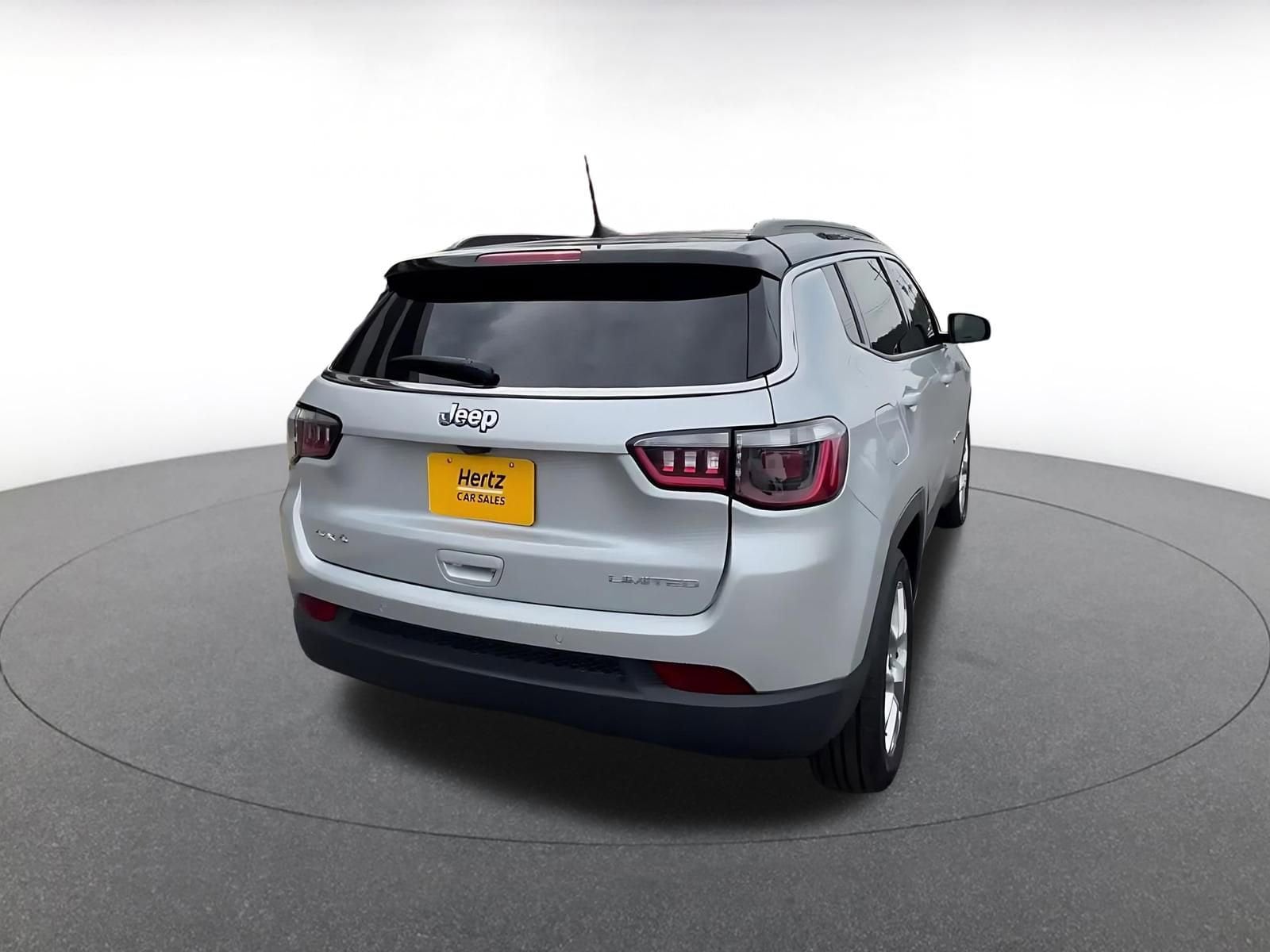 Thumbnail: 2025 Jeep Compass - 16