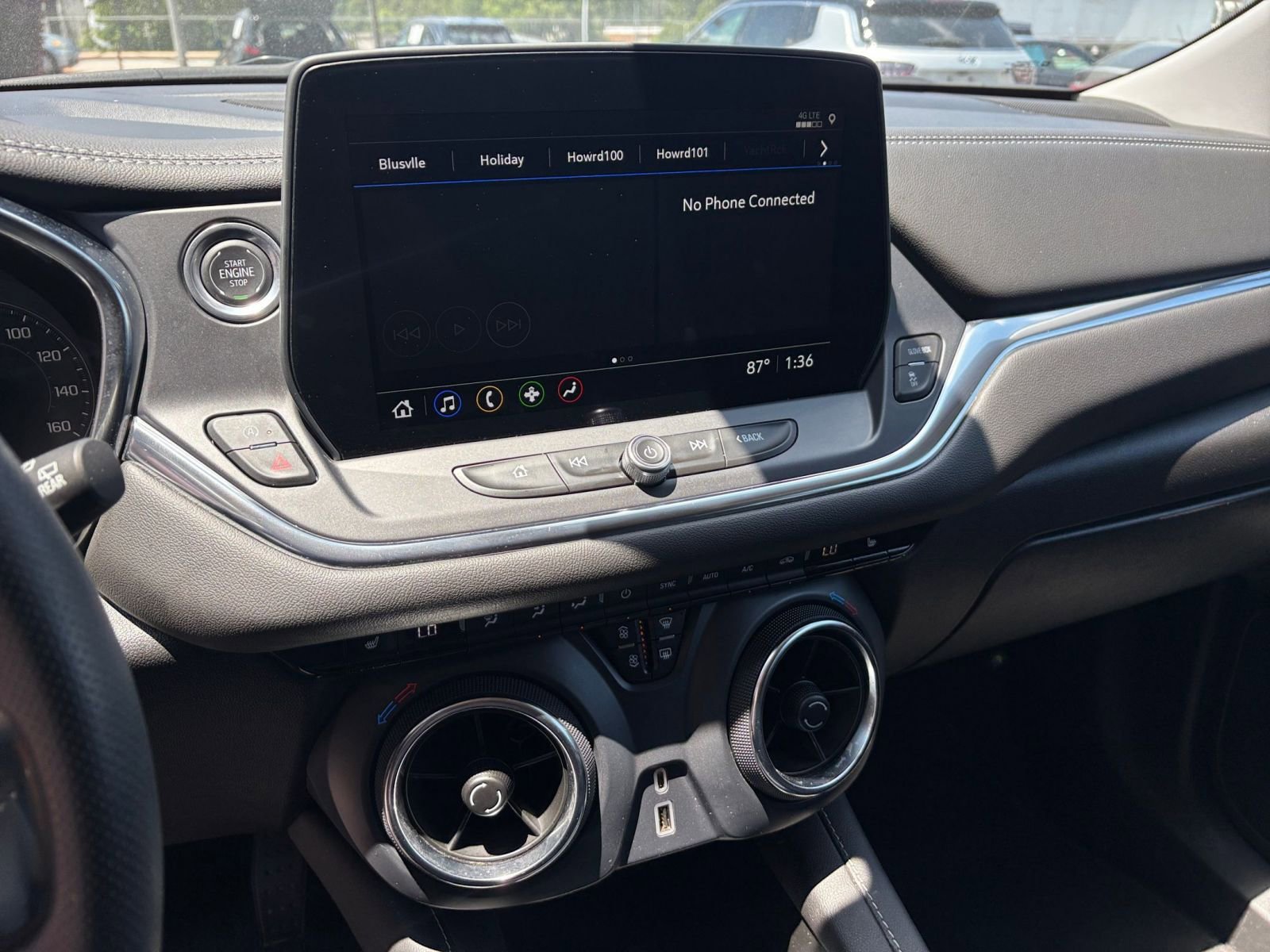 Thumbnail: 2025 Chevrolet Blazer - 20